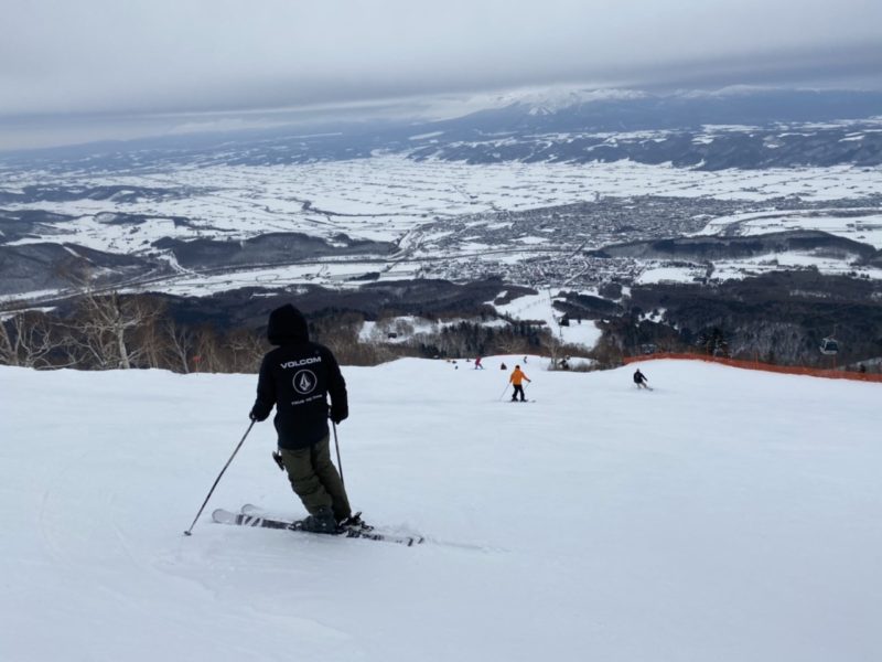 唯我独尊と富良野スキー場